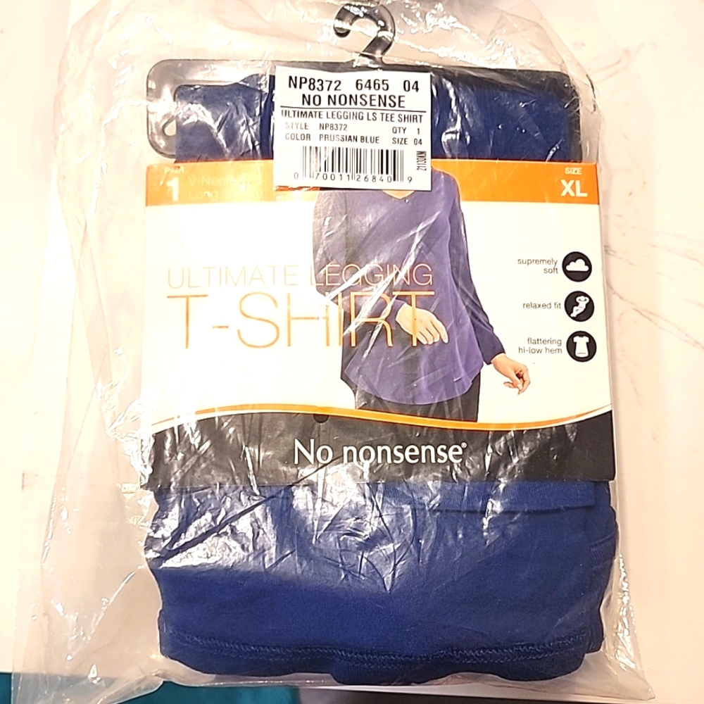 REDUCED!!!  NWT..  No Nonsense Legging Length T Shirt.. Blue... Size XL